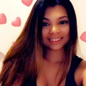 Meet your Posher, Nina